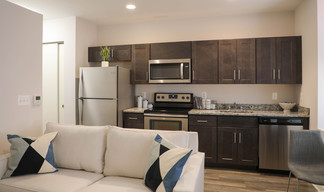 405 W Redwood St, Baltimore, MD 21201