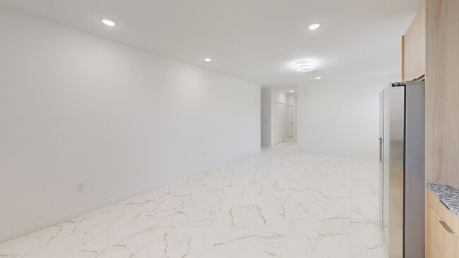 2181 Mitchell Ct, Fort Myers, FL 33916 - photo 2