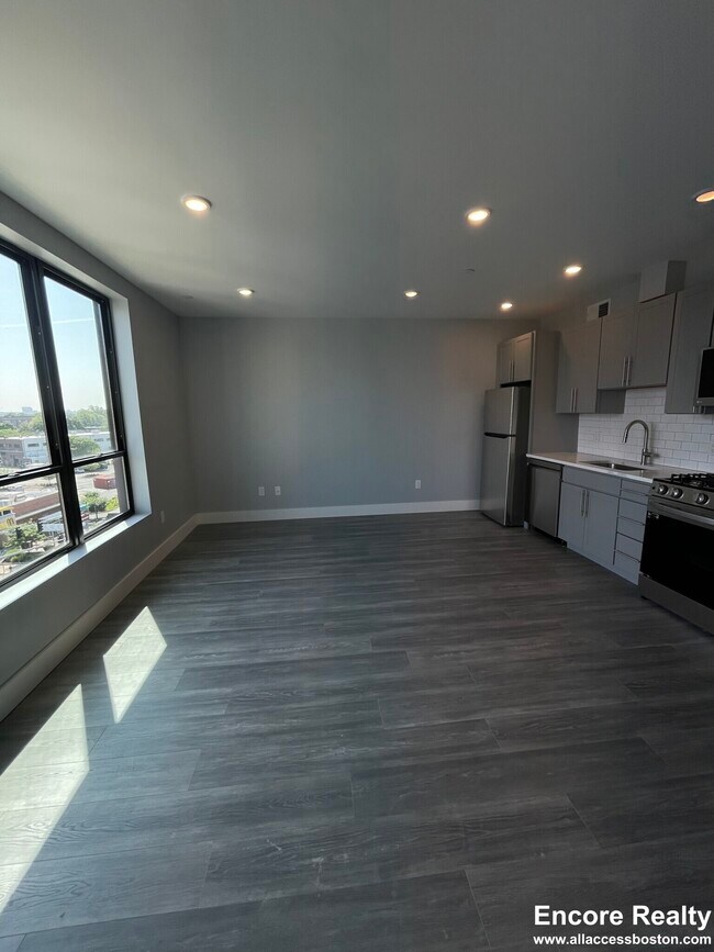 365 Western Ave unit 614, Boston, MA 02135 - photo 3