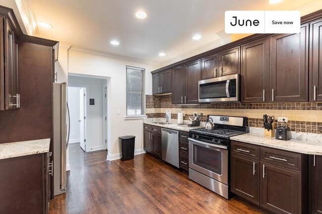 3743 N Albany Ave, Chicago, IL 60618 - photo 2