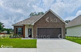 101 Teddy Ln, Lafayette, LA 70507