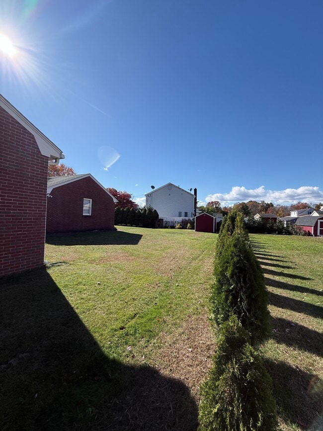 42 Suffield St, Windsor Locks, CT 06096 - photo 6