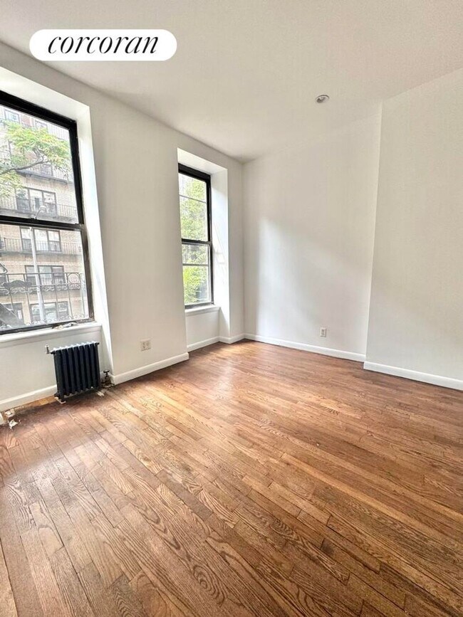 509 E 81st St, New York, NY 10028