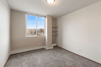 3575 N Oakland Ave Unit 405, Shorewood, WI 53211