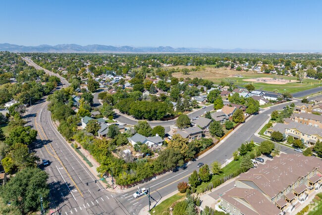 The Farm neighborhood has close proximity to major highways, shopping centers and parks.