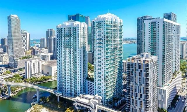 Brickell On The River unit 510, Miami, FL 33131 - photo 2