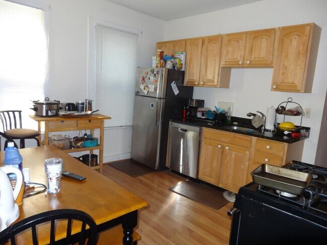 528 Cambridge St unit 1, Allston, MA 02134 - photo 2