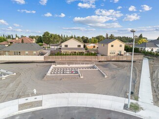 702 N Thrush Ct, Moses Lake, WA 98837