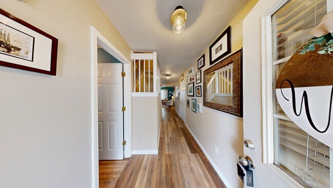 9682 Anson St, Fishers, IN 46038 - photo 2