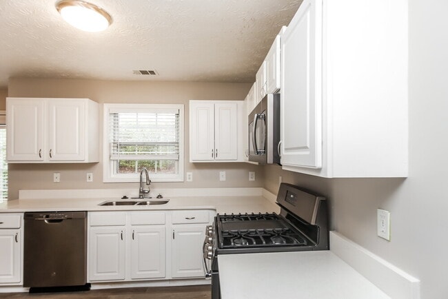 2662 Rainbow Creek Dr, Decatur, GA 30034 - photo 7