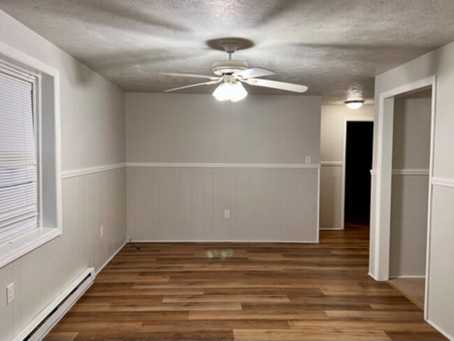 44 Radio Station Rd unit 3B, Berkeley Springs, WV 25411 - photo 2