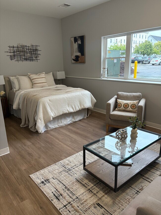 Residences at Chestnut, Manchester, NH 03101 - photo 7