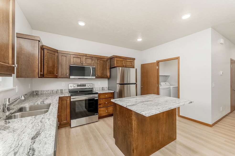 Sundance Ridge Townhomes