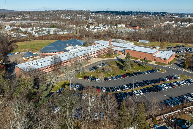 Slade Middle School serves kids in 6th through 8th grade.