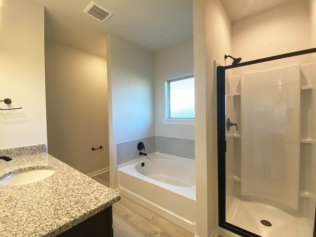 32635 Flower Tree Ct, Walker, LA 70785 - photo 7