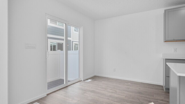 554 W 1870 S unit 1196, Provo, UT 84601 - photo 7