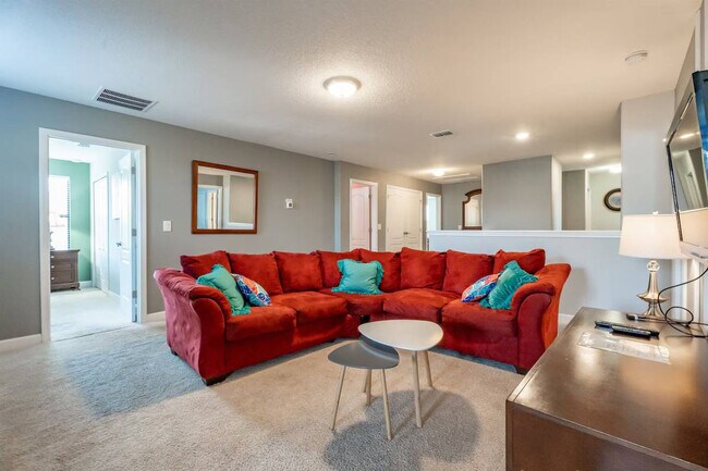 1956 Wedge Dr unit ID1369244P, Davenport, FL 33896 - photo 4