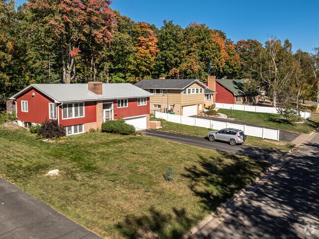 A nice selection of split-level homes are available in Hunters Park.