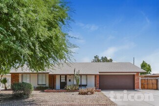 9215 N 39th Dr, Phoenix, AZ 85051