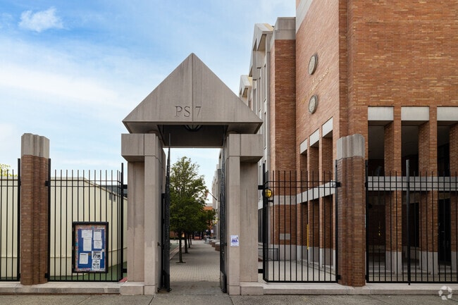 P.S. 7 Louis F Simeone in Queens, New York boasts strong academics and personal development.