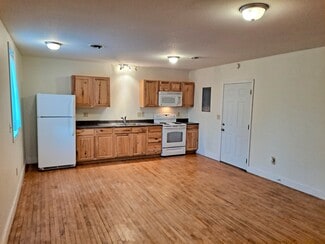 103 E 5th St Unit 2, Mound City, MO 64470