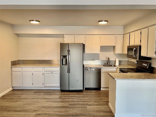 5995 W Hampden Ave unit A7, Denver, CO 80227 - photo 2