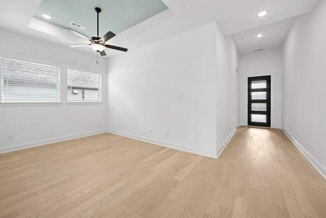 1616 Swan St unit 36482307, van Alstyne, TX 75495 - photo 4