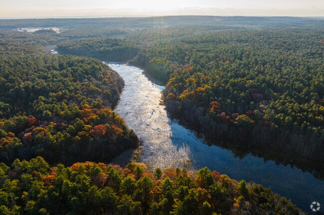 Rivers, lakes and ponds etch themselves into the land in the area, making for ample sight seeing