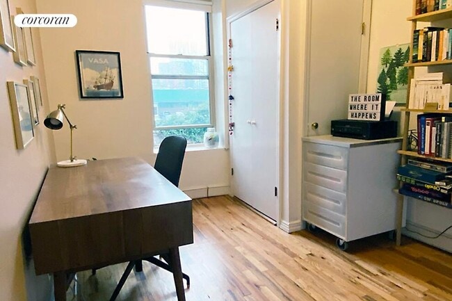 401 Douglass St, Brooklyn, NY 11217 - photo 2