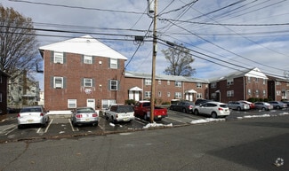 355 New York Ave, Lyndhurst, NJ 07071