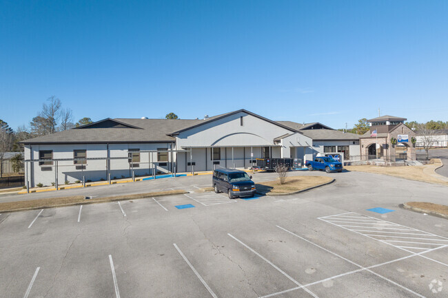 Moody Elementary School is located at 1006 H L Blocker Cir, Moody, AL 35004.