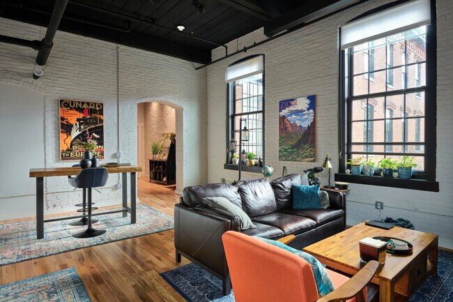 James Corner, Clinton, MA 01510 - photo 5