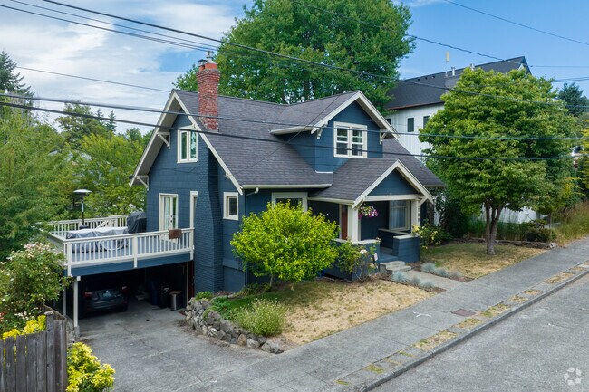 A home on NW 54th St in Phinney Ridge in the classic craftsman style.