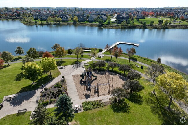Cobblestone Lake Park is a lakeside park in Apple Valley.