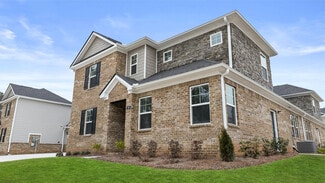 550 Silvermoon Dr, Loganville, GA 30052