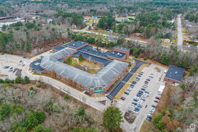 Benjamin Freedman Middle School has a student teacher ratio of 14:1 in Taunton, MA.