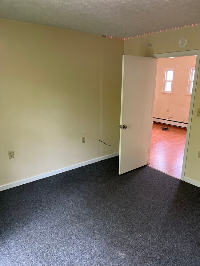 83 Mason St, Morgantown, WV 26505 - photo 3