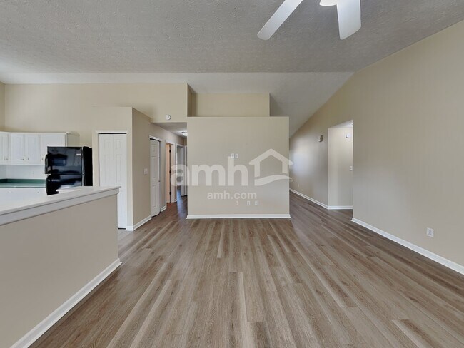 1151 Spring Meadow Ct, Franklin, IN 46131 - photo 7