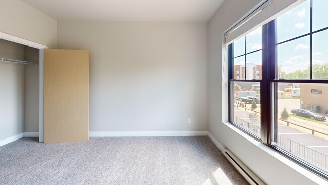 C & C Residences, La Crosse, WI 54601 - photo 3