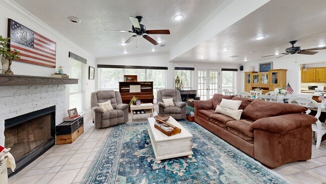 7363 County Line Rd, Willis, TX 77378 - photo 2