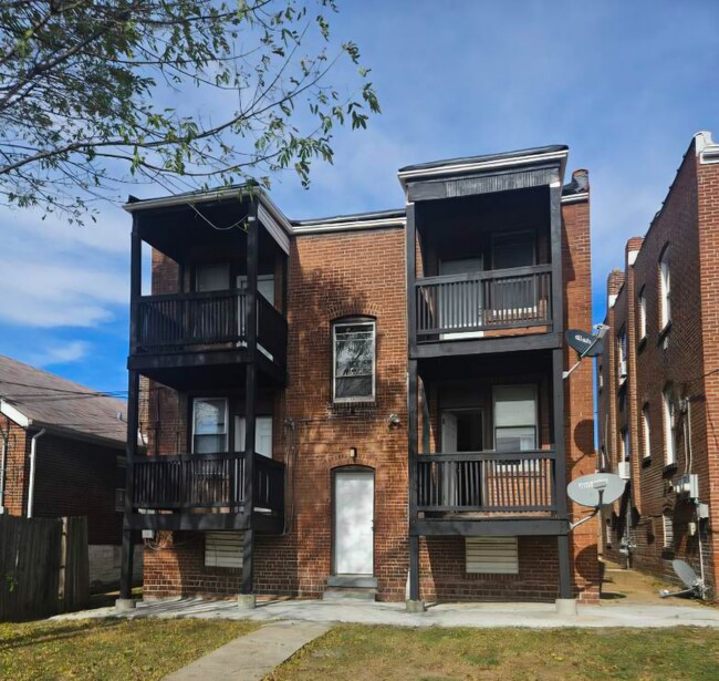 4004 Keokuk St unit 2F, Saint Louis, MO 63116 - photo 2