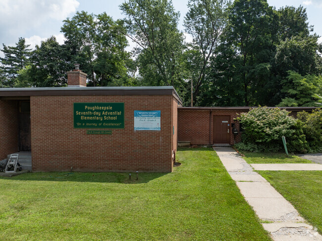 Welcome to Poughkeepsie Community Seventh-Day Adventist School.