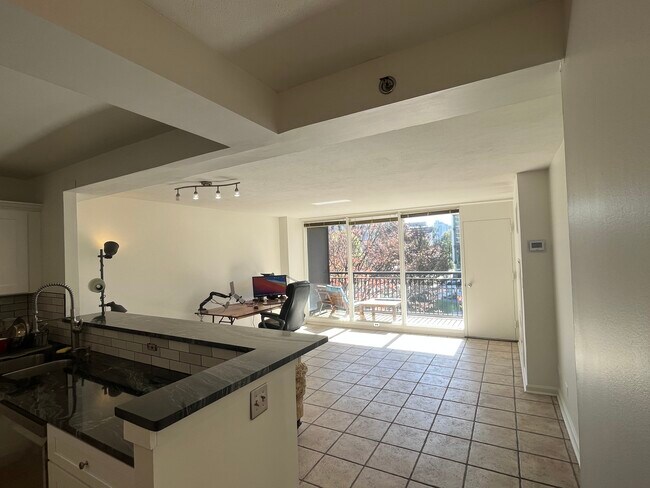 The Windsor Over Peachtree unit 407, Atlanta, GA 30308 - photo 3