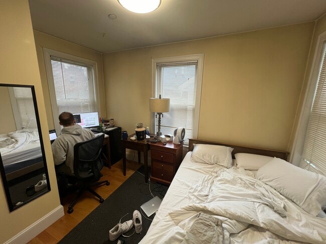 183 River St unit 2, Cambridge, MA 02139 - photo 6