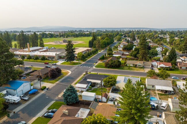 Madison Elementary sits next to Franklin Park in the North Hill neighborhood.