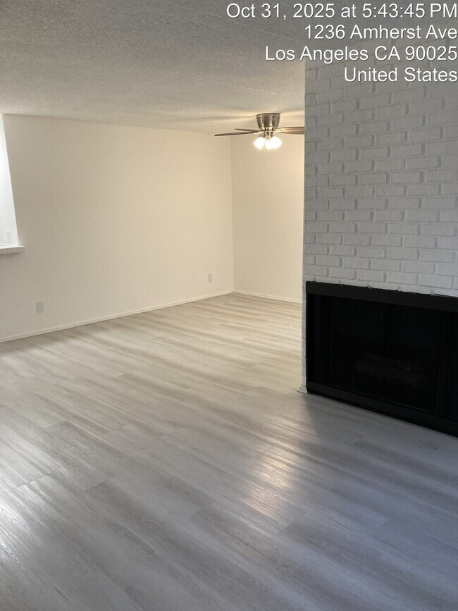 1236 Amherst Ave unit 11, Los Angeles, CA 90025 - photo 7