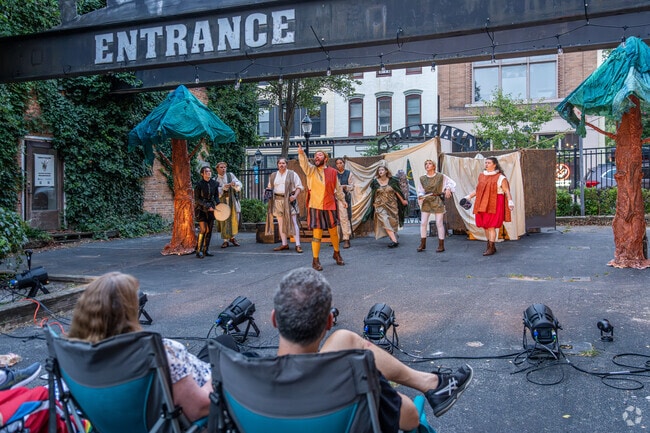 A troupe of thespians performs Shakespeare for theater enthusiasts in downtown Salisbury.