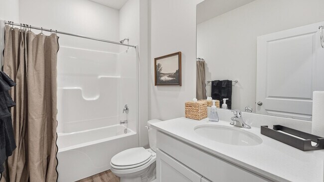 621 Izzy Way, Liberty, MO 64068 - photo 5