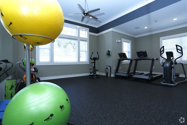 Morgan's Bluff, Sayreville, NJ 08879 - photo 7