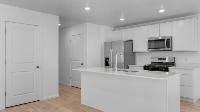 554 W 1870 S unit 1197, Provo, UT 84601 - photo 6